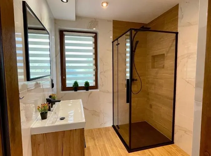 Leszczynianski 度假居 *